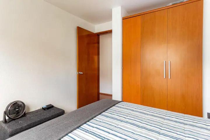 Apartment At The Heart Of Restaurants And Night Life